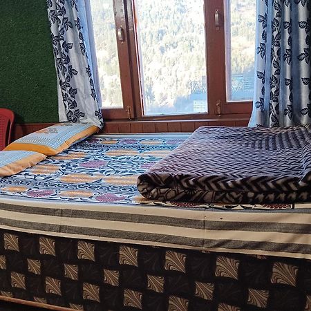 Roop Mountain Homestay Манали Экстерьер фото
