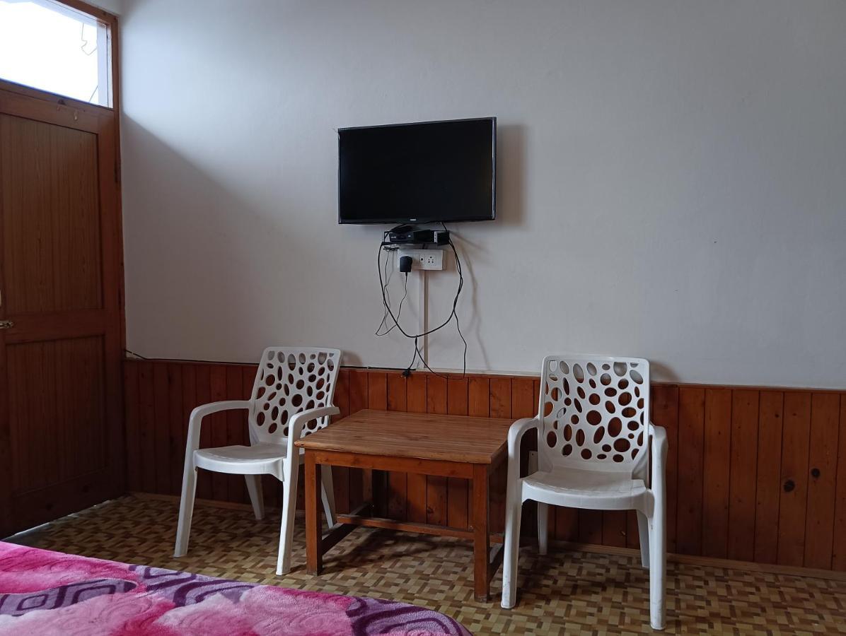 Roop Mountain Homestay Манали Экстерьер фото