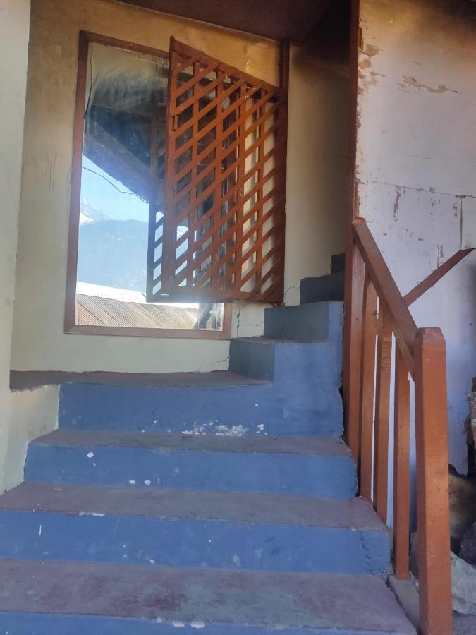 Roop Mountain Homestay Манали Экстерьер фото